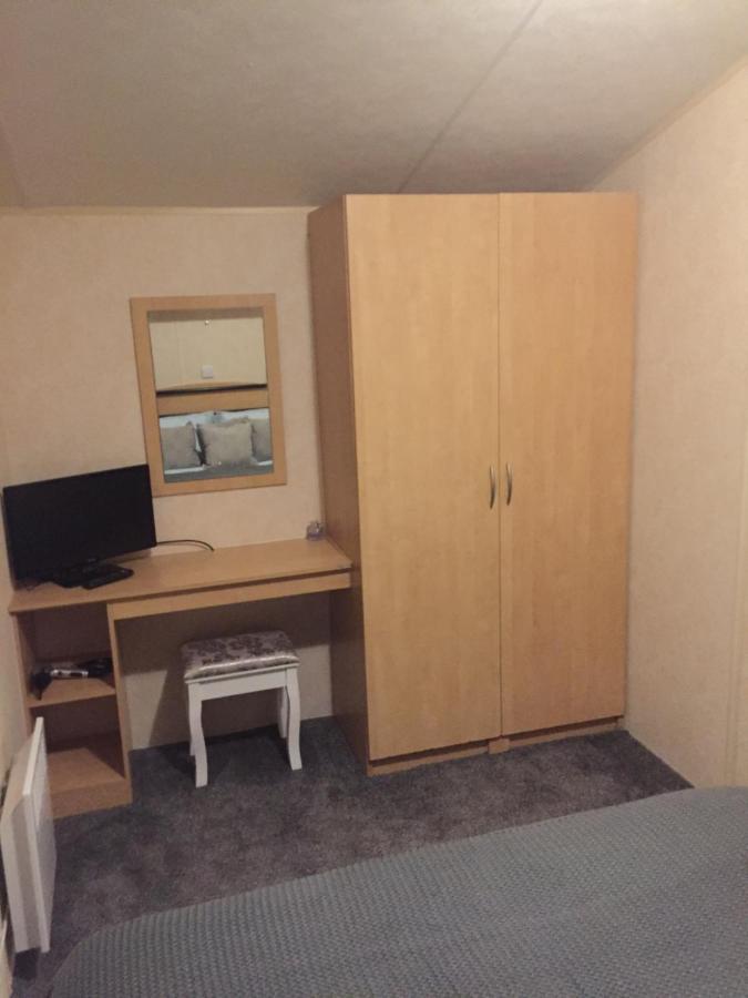 Calypso Hot Tub Breaks Tattershall Lakes Pet Friendly Esterno foto